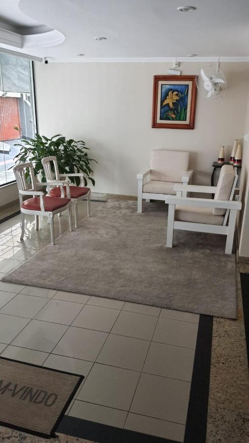 Apto 1 Em Bc, Vista Mar, Ar Condicionado Split No E Na Sala