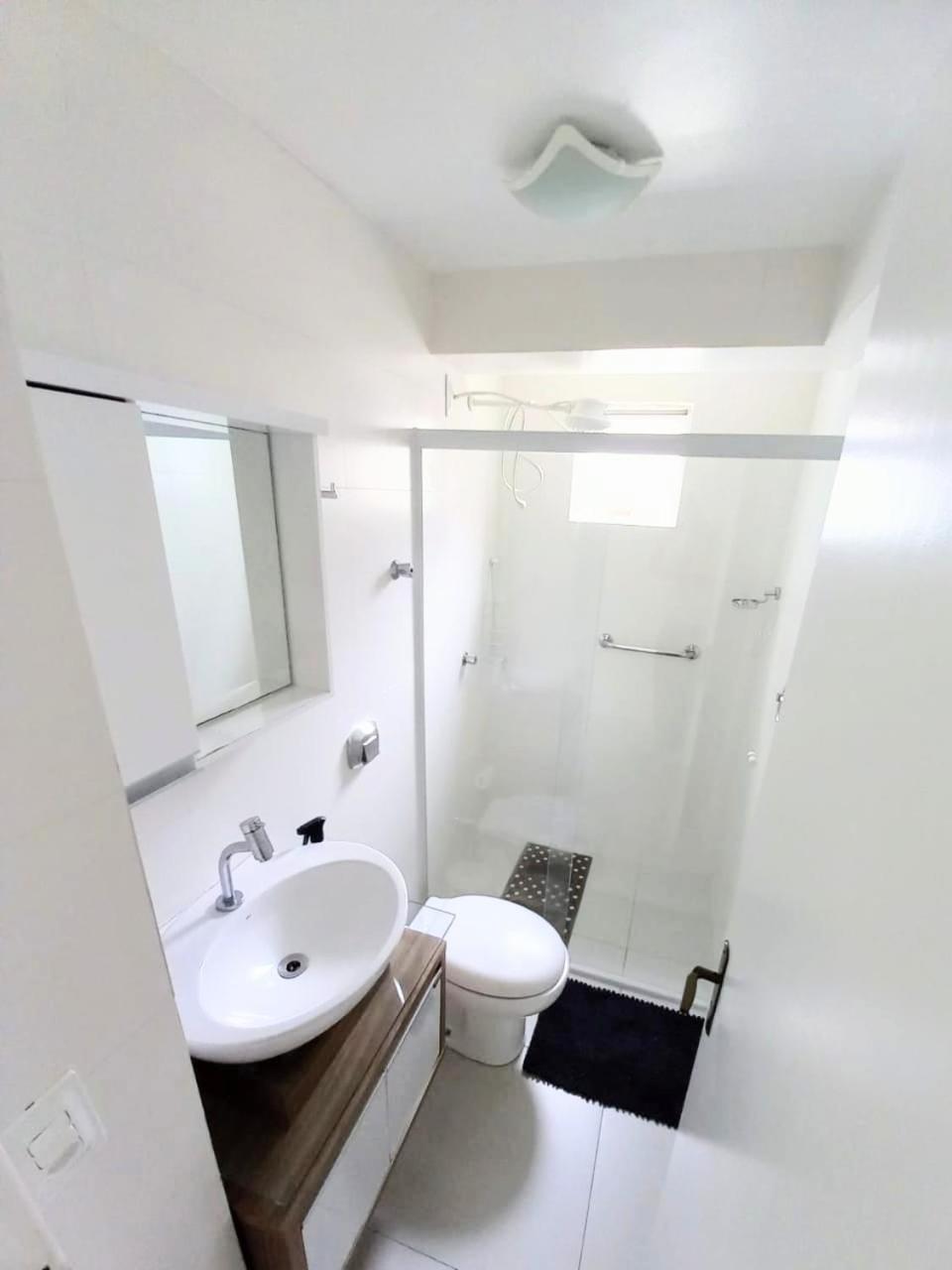 Apto 1 Em Bc, Vista Mar, Ar Condicionado Split No E Na Sala * Balneario Camboriu